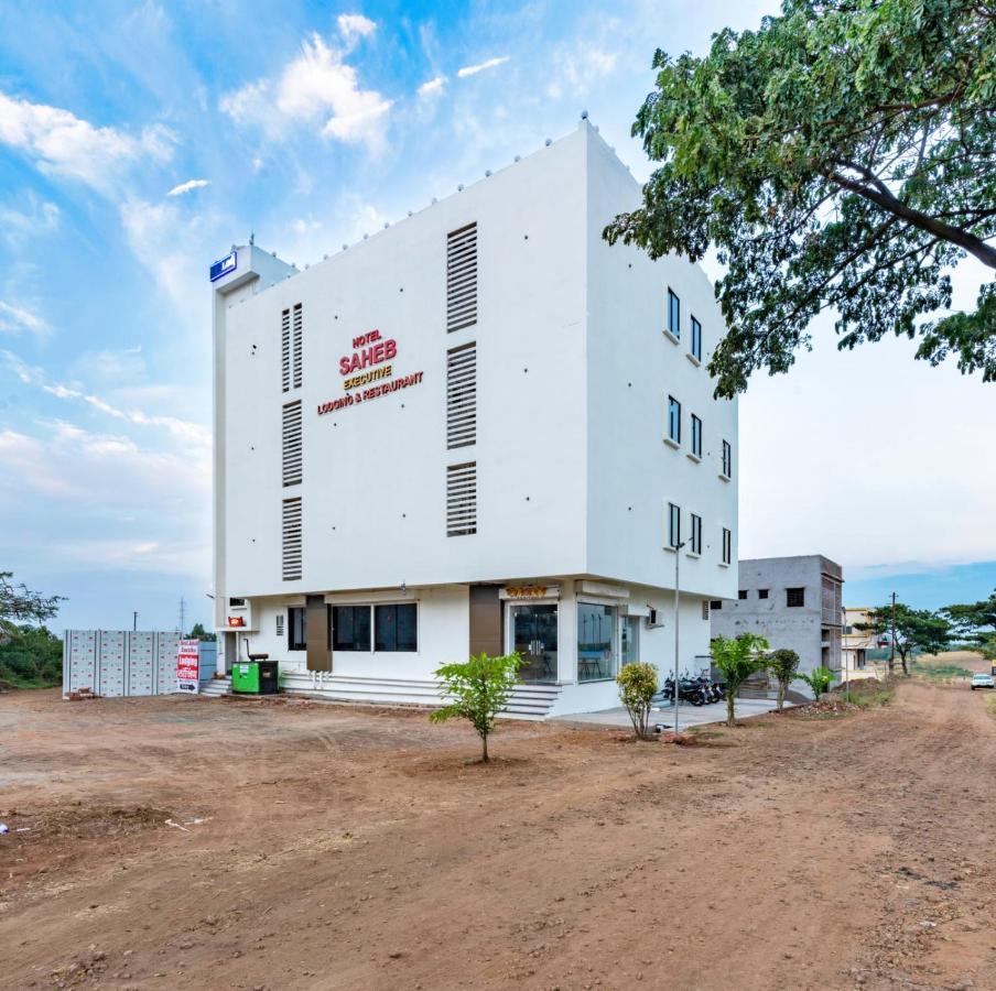 Hotel Saheb Kolhapur Esterno foto